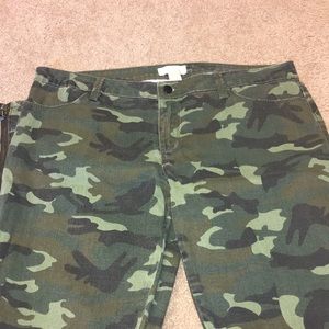 Camo forever 21 jeans